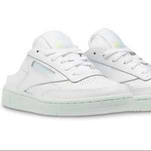 Women’s Reebok Slip-on Sneakers, Mules, Size 8